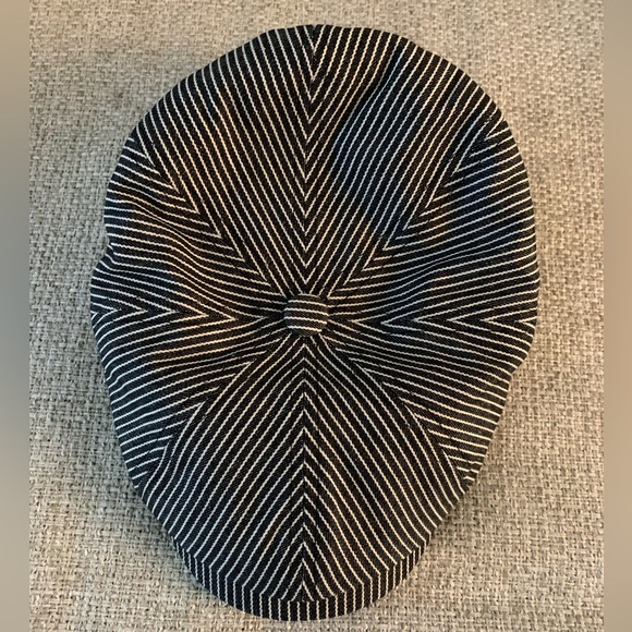 COPY - Bailey of Hollywood (Poet cap) - Picture 7 of 8